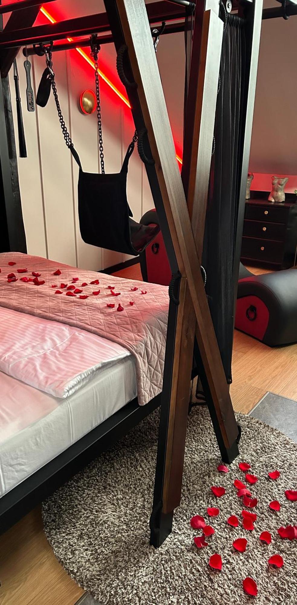 Exclusive Bdsm Apartment Krakow - Adults Only Buitenkant foto